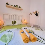 Apartment Downtown Spacious Retreat