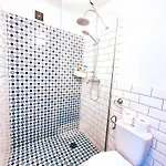 Downtown Spacious Retreat Bucharest